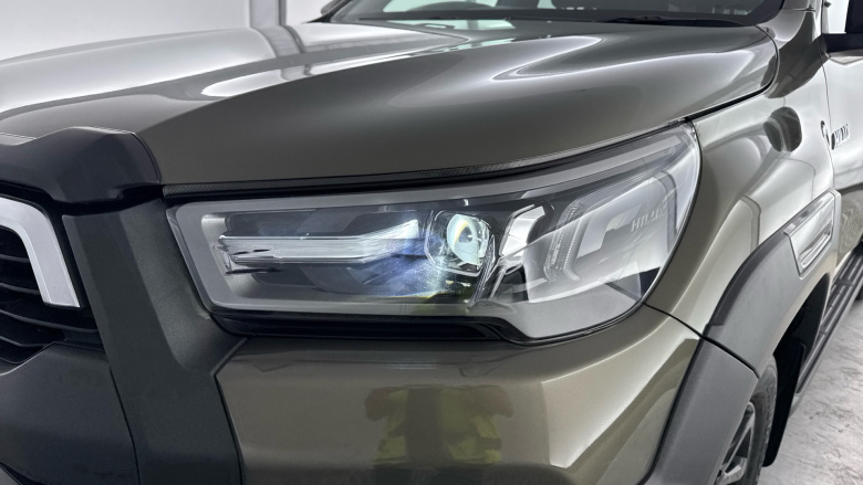 Toyota Hilux Diesel Invincible X D/Cab Pick Up 2.8 D-4D Auto